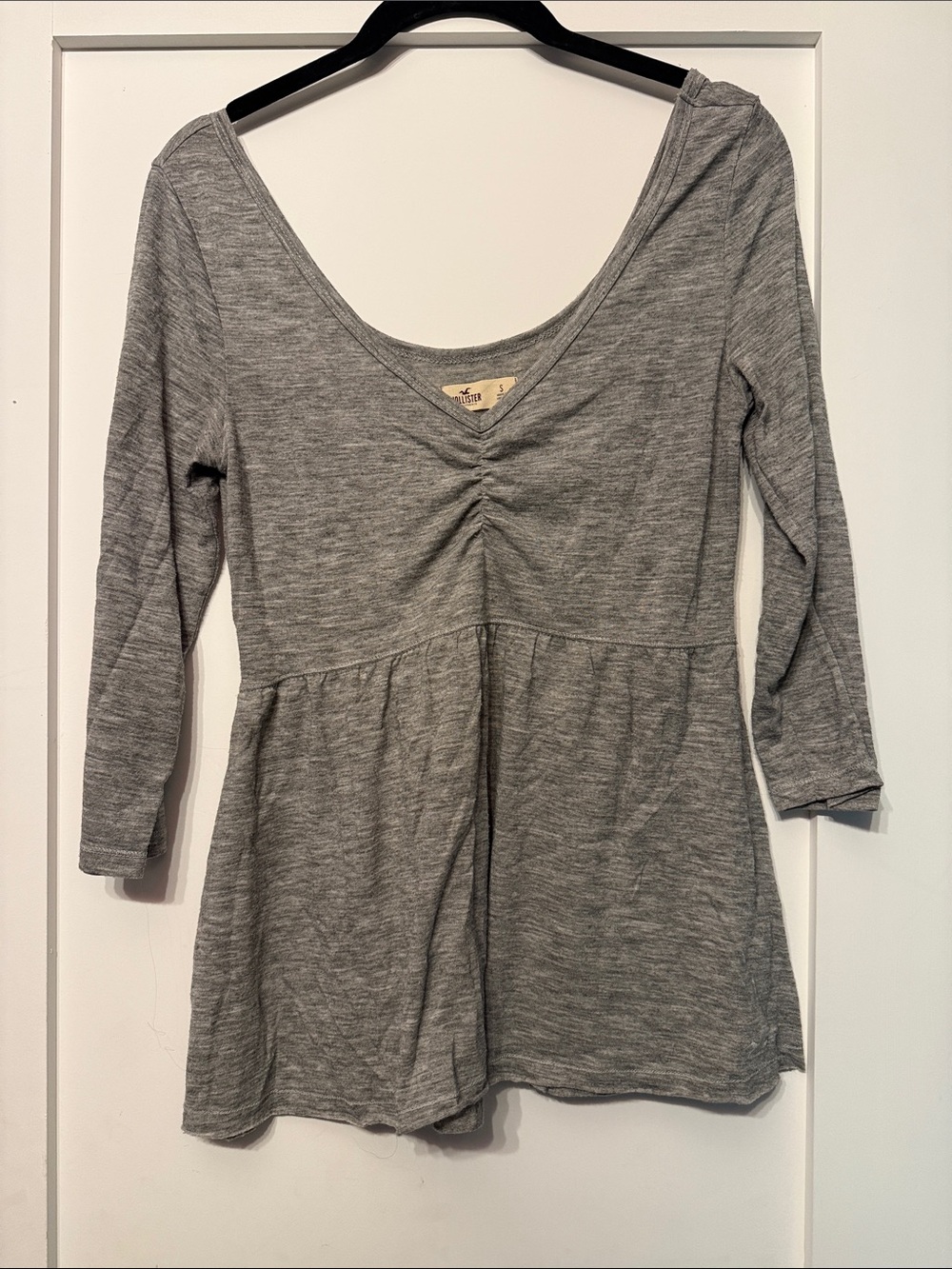 Hollister Heather Gray Scoop-Neck quarter Sleeve Tunic